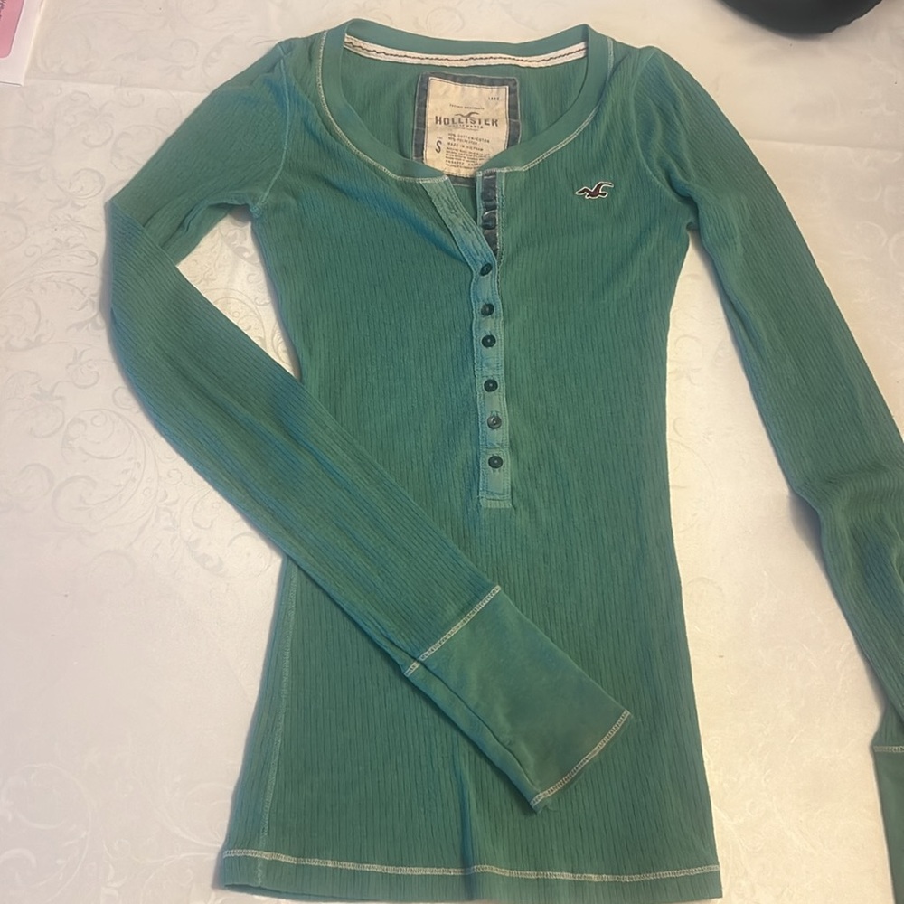 Hollister Top